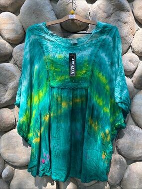 NWT Free Size Boho Sequin, Embroidered, Tie-Dye Top